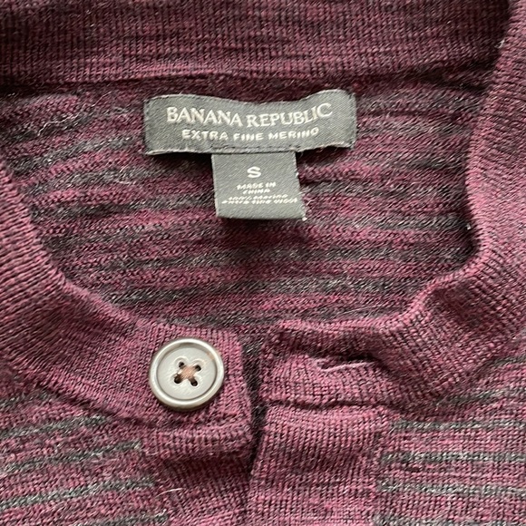 Banana Republic Merino Sweater (Small) - Picture 2 of 3